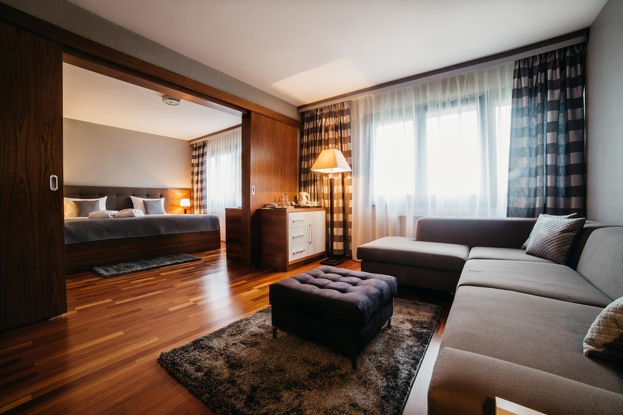 Omega Hotel Olsztyn  Dış mekan fotoğraf